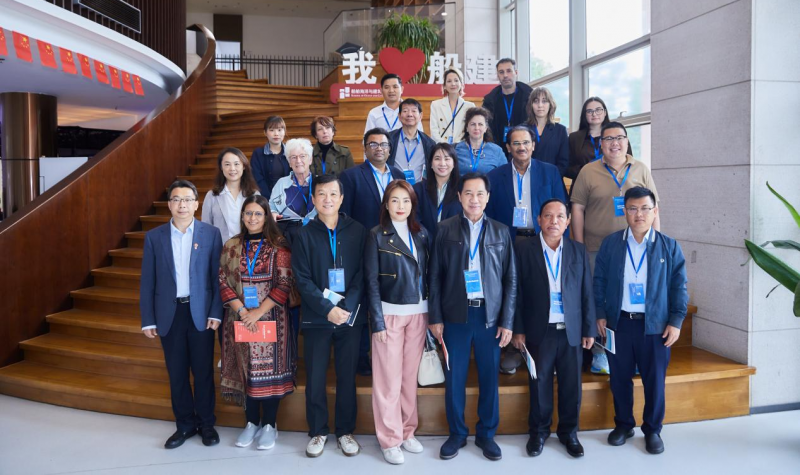 2025亚欧大河流域合作对话会代表团一行到访上海交通大学