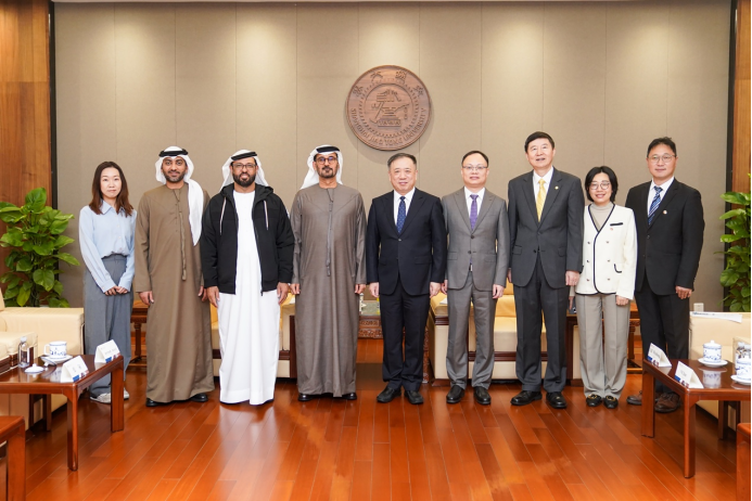 阿拉伯联合酋长国代表团到访上海交通大学